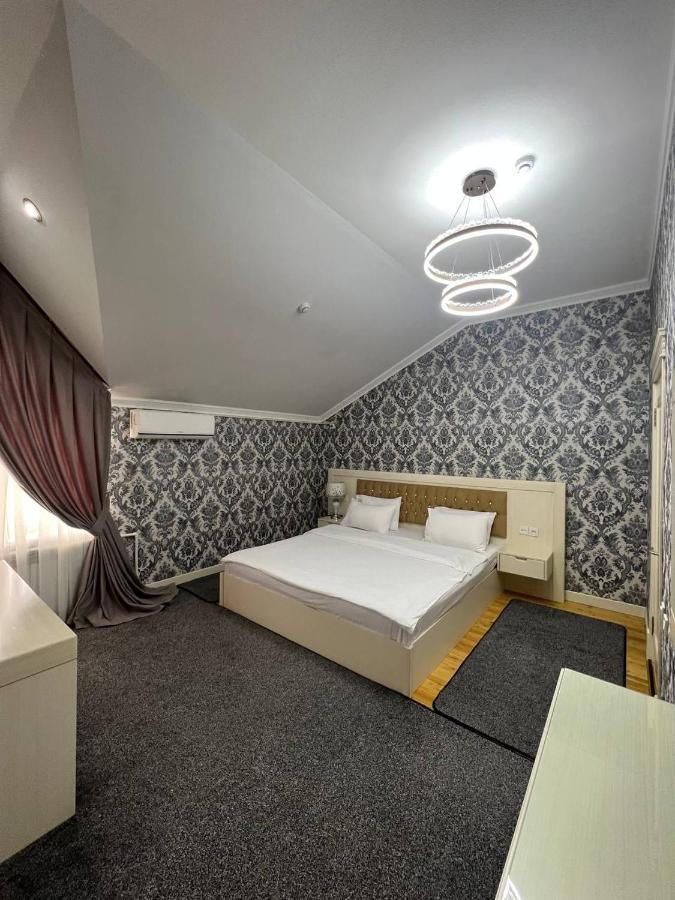 Hotel Afrosiyob Qarshi Eksteriør billede