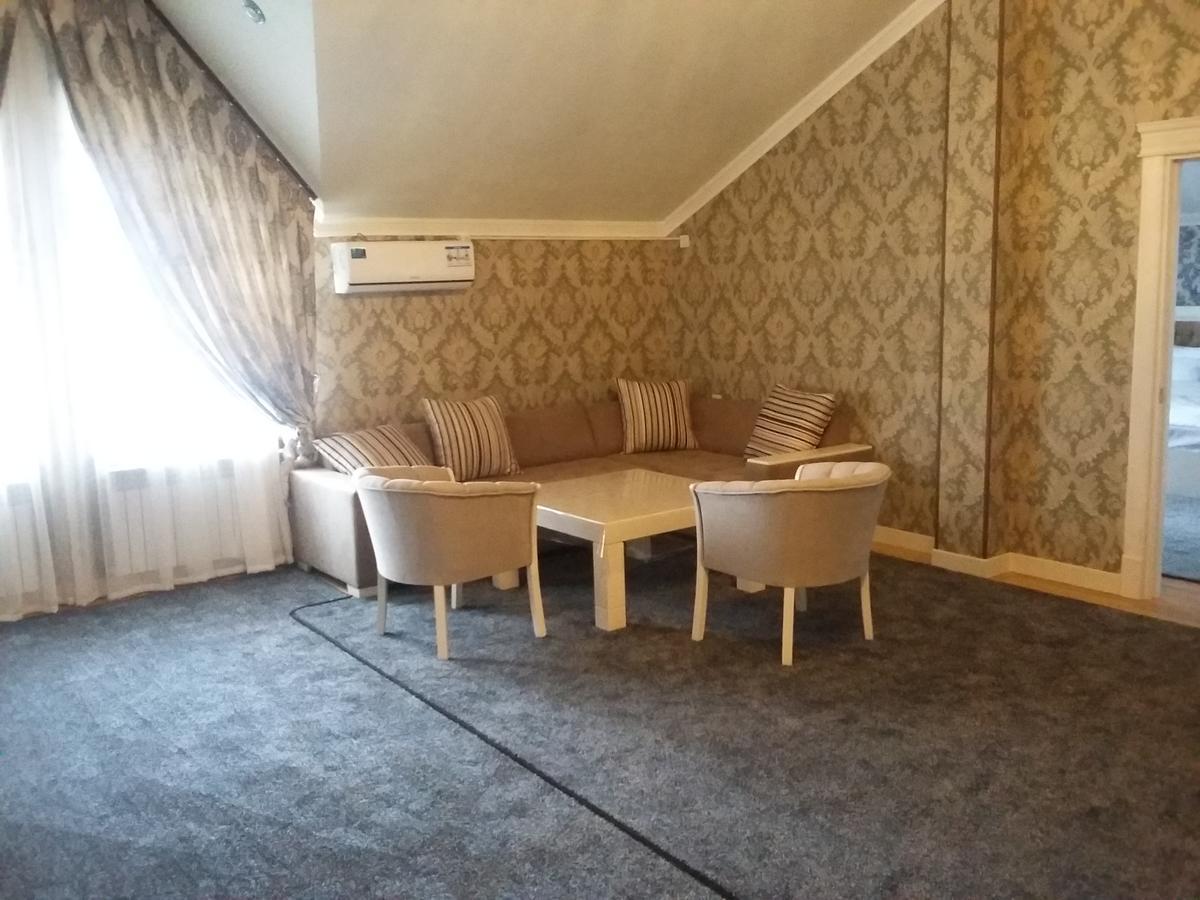 Hotel Afrosiyob Qarshi Eksteriør billede