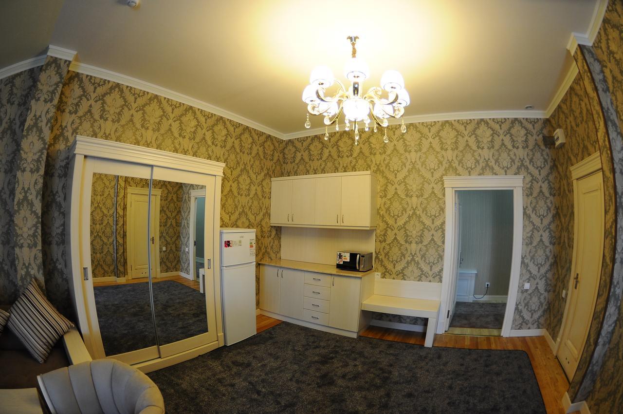Hotel Afrosiyob Qarshi Eksteriør billede